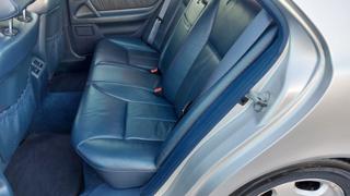 MERCEDES-BENZ E 200 usata, con Cerchi in lega