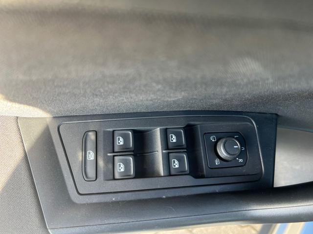 VOLKSWAGEN T-Roc usata, con Cruise Control