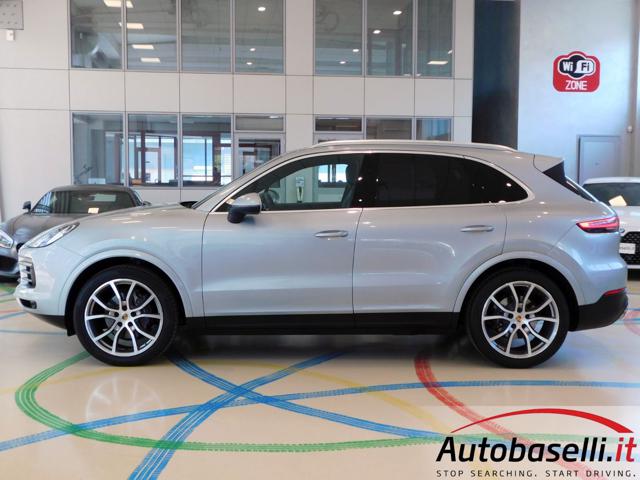 PORSCHE Cayenne usata, con Sistema di navigazione