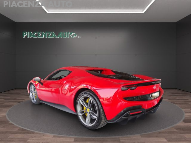 FERRARI 296 usata, con Antifurto