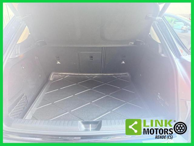 MERCEDES-BENZ GLA 200 usata, con Freno di stazionamento elettrico