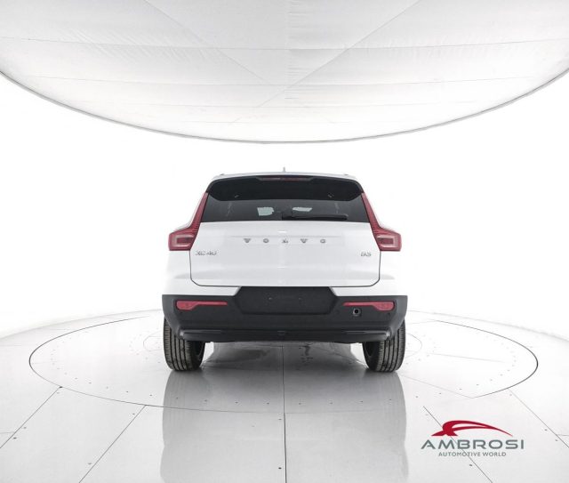 VOLVO XC40 usata 5