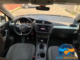 VOLKSWAGEN Tiguan usata, con USB