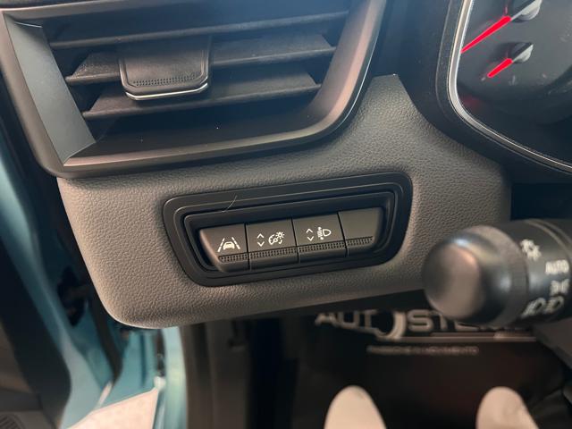 RENAULT Clio usata, con Sedile posteriore sdoppiato