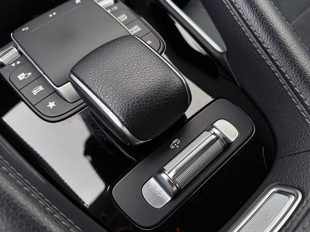 MERCEDES-BENZ GLE 350 usata, con Sensori di parcheggio anteriori