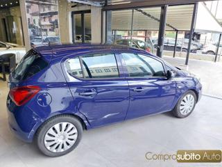 OPEL Corsa usata, con Autoradio
