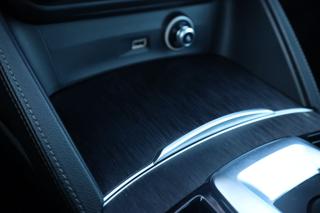 ALFA ROMEO Stelvio usata, con Luci diurne LED