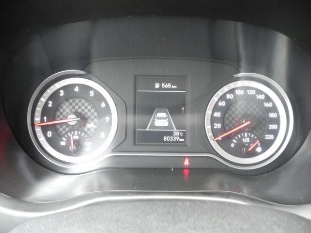 HYUNDAI i10 usata, con Climatizzatore