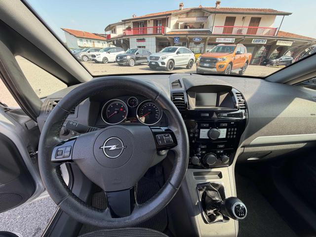 OPEL Zafira usata 18