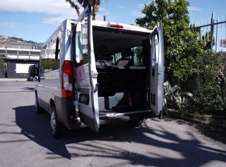 PEUGEOT Boxer usata, con Bracciolo