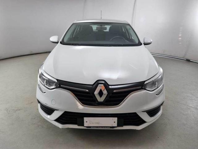 RENAULT Megane usata, con Volante multifunzione