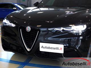ALFA ROMEO Stelvio usata, con Leve al volante