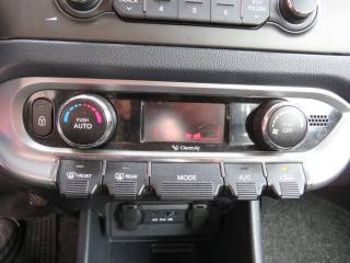 KIA Rio usata, con Fendinebbia