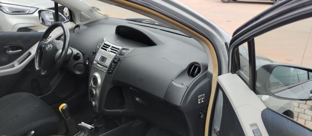TOYOTA Yaris usata, con Chiusura centralizzata