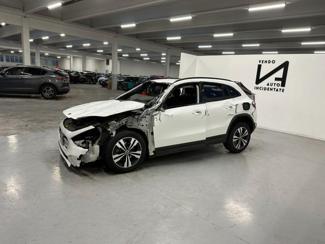 MERCEDES-BENZ GLA 200 usata, con Airbag Passeggero