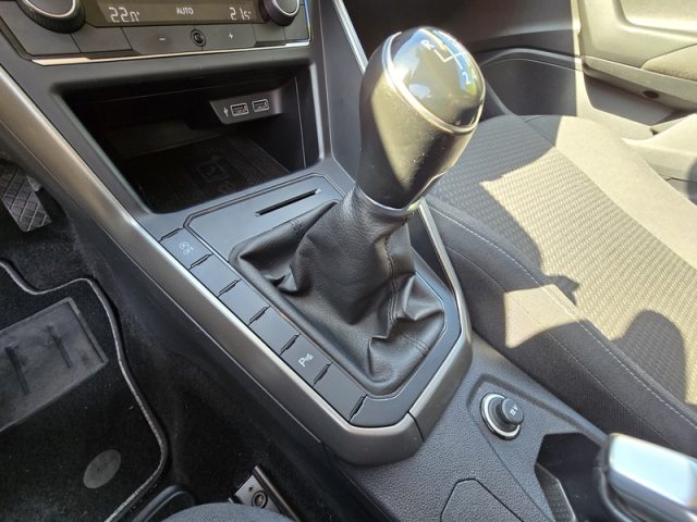 VOLKSWAGEN Polo usata, con Controllo automatico clima