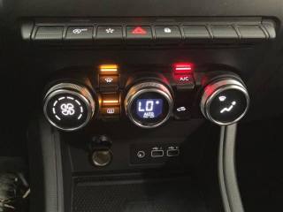 RENAULT Captur usata 22