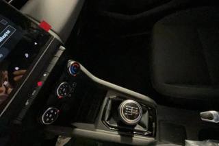 RENAULT Clio usata, con Touch screen