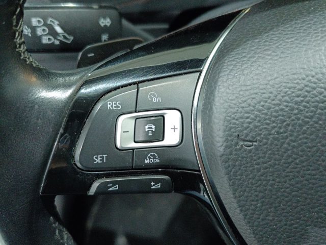 VOLKSWAGEN Tiguan usata, con Bluetooth