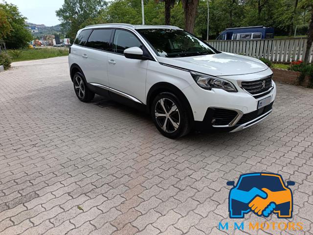 PEUGEOT 5008 usata, con Airbag laterali