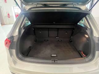 VOLKSWAGEN Tiguan usata, con Airbag