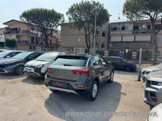 VOLKSWAGEN T-Roc usata, con Alzacristalli elettrici