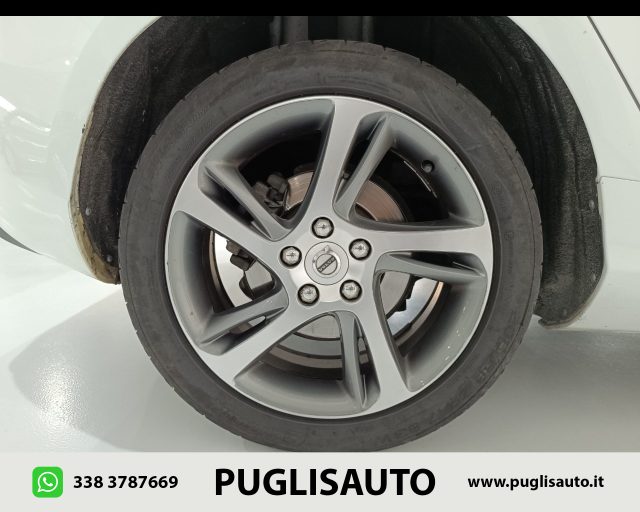 VOLVO V40 usata 23