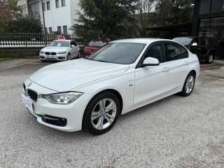 BMW 318 usata, con Fari Xenon