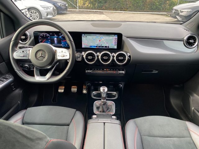 MERCEDES-BENZ B 180 usata, con Fendinebbia