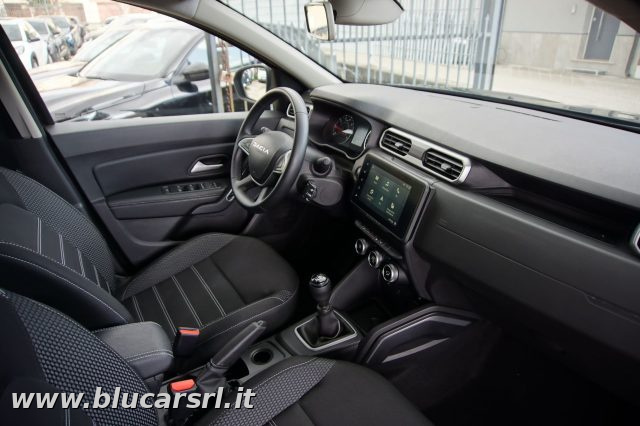 DACIA Duster usata 9