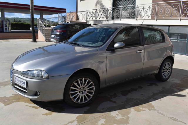 ALFA ROMEO 147 usata, con Airbag laterali