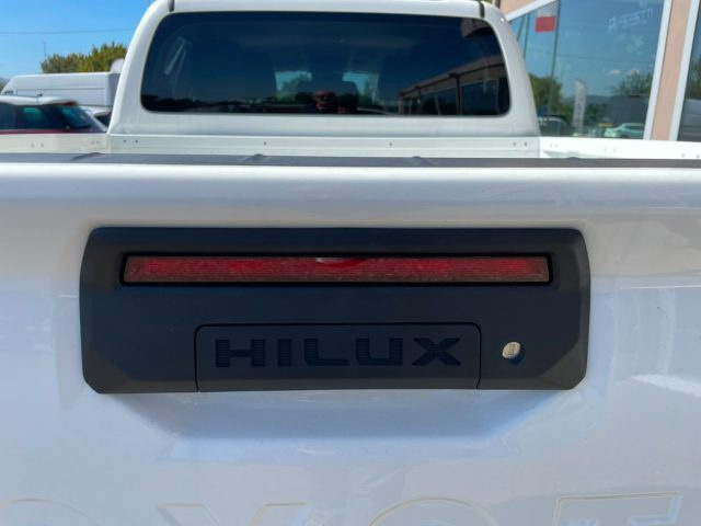 TOYOTA Hilux usata, con Sedili riscaldati