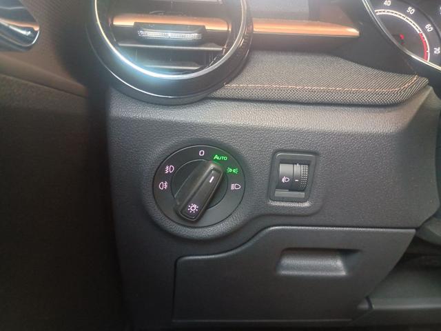 SKODA Fabia usata, con Specchietti laterali elettrici