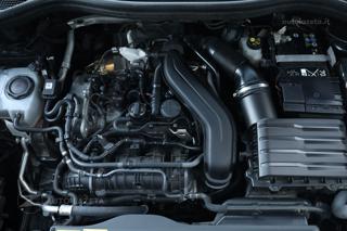 VOLKSWAGEN Tiguan usata, con Assistente abbaglianti