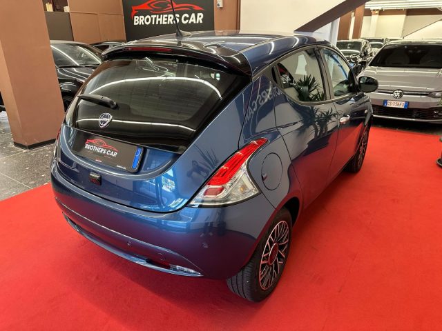 LANCIA Ypsilon usata, con Controllo trazione