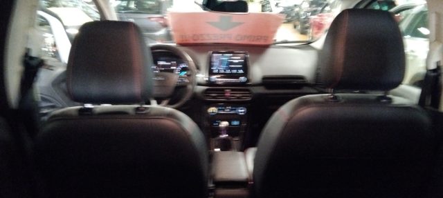 FORD EcoSport usata 26