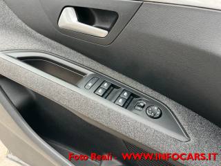 PEUGEOT 3008 usata, con Bracciolo