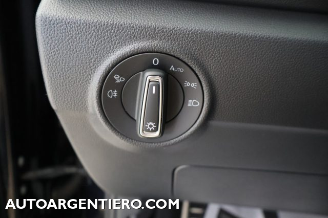 VOLKSWAGEN T-Roc usata, con Climatizzatore
