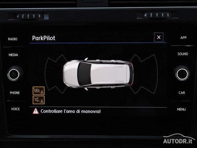 VOLKSWAGEN Golf Variant usata, con Climatizzatore
