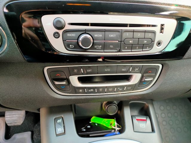 RENAULT Scenic usata, con Fendinebbia