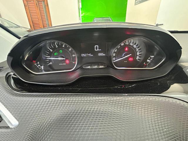 PEUGEOT 2008 usata, con Autoradio