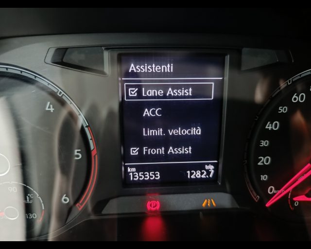 VOLKSWAGEN T-Roc usata, con Controllo trazione