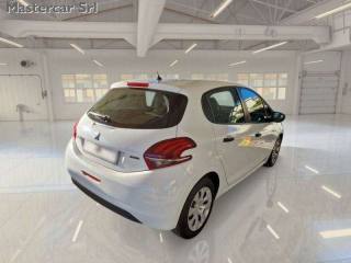 PEUGEOT 208 usata, con Airbag