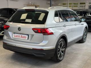 VOLKSWAGEN Tiguan usata, con Airbag Passeggero