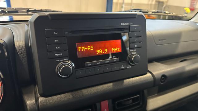 SUZUKI Jimny usata, con Fendinebbia