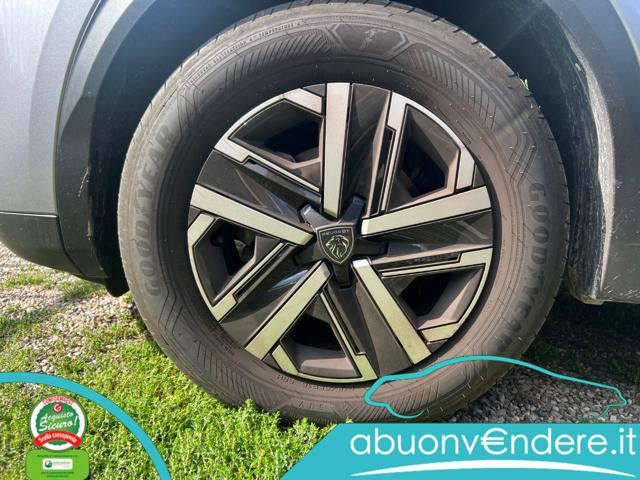 PEUGEOT 2008 usata, con Park Distance Control