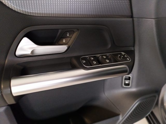 MERCEDES-BENZ B 180 usata, con Immobilizzatore elettronico