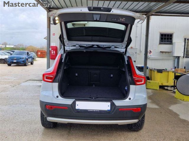 VOLVO XC40 usata, con Autoradio