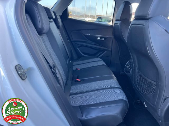 PEUGEOT 3008 usata, con Controllo automatico clima
