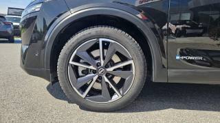 NISSAN Qashqai usata, con USB